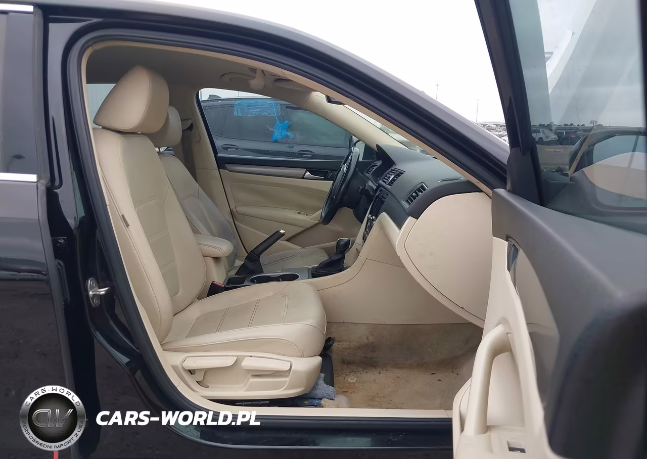 2015 Volkswagen Passat 1.8T Se VIN:1VWBT7A32FC045026 - 5