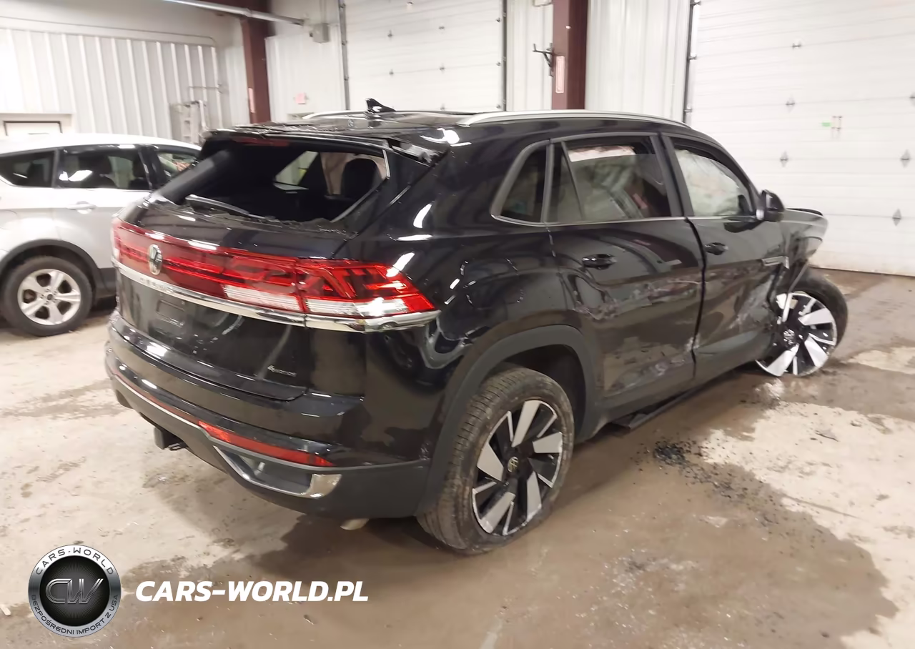 2024 Volkswagen Atlas Cross Sport 2.0T Se W-Technology VIN:1V2KE2CA2RC257312 - 4