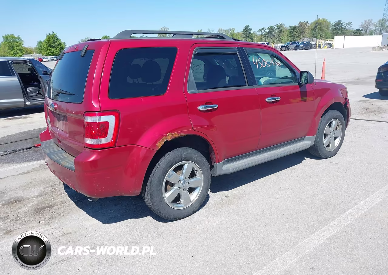 2012 Ford Escape Xlt VIN:1FMCU0D77CKC63180 - 4