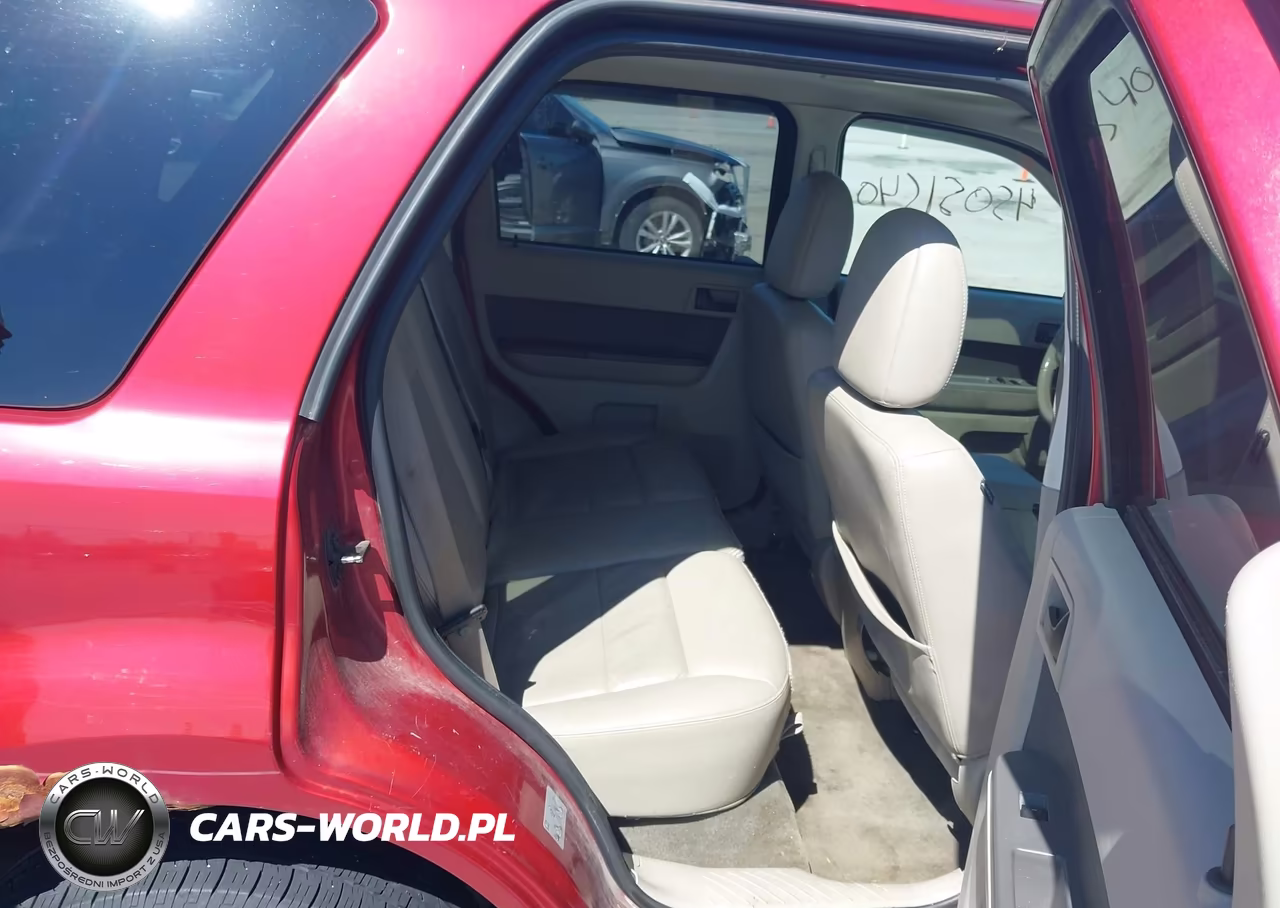 2012 Ford Escape Xlt VIN:1FMCU0D77CKC63180 - 8