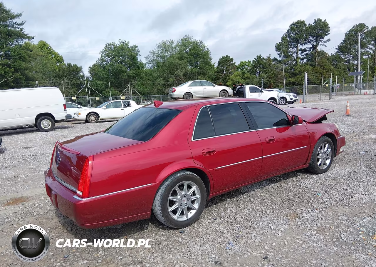 2010 Cadillac Dts Luxury Collection VIN:1G6KD5EY0AU132648 - 4