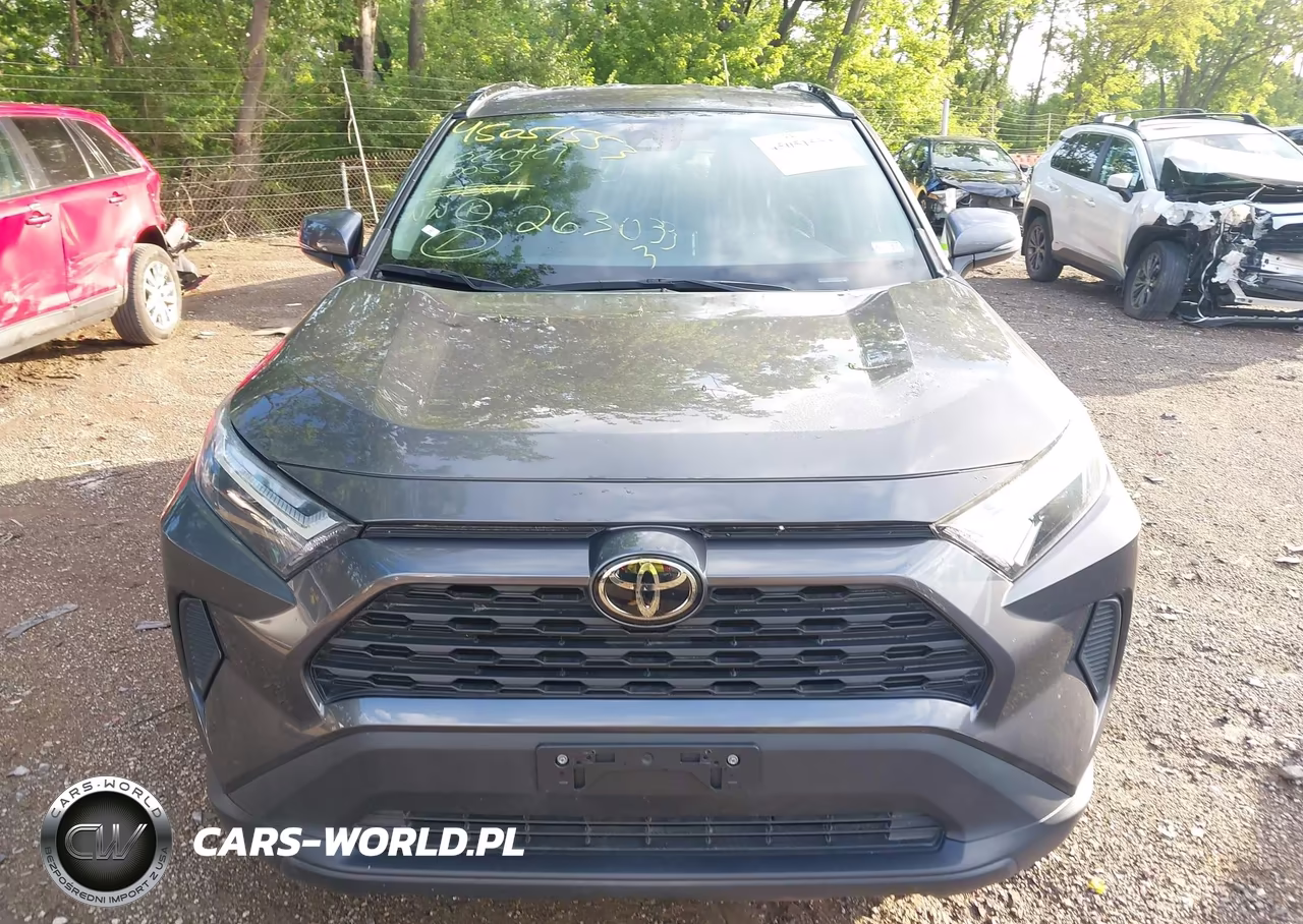 2024 Toyota Rav4 Xle VIN:2T3W1RFV0RC263033 - 12