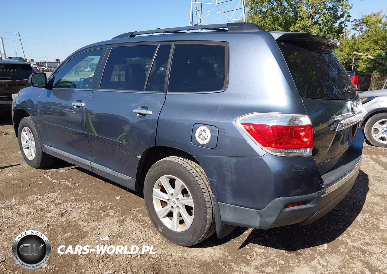 2011 Toyota Highlander Se V6 VIN:5TDBK3EHXBS075680 - 3