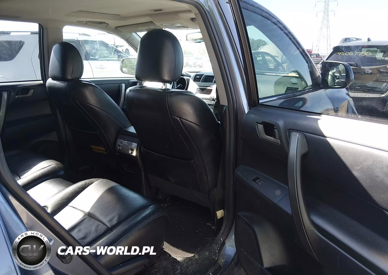 2011 Toyota Highlander Se V6 VIN:5TDBK3EHXBS075680 - 8