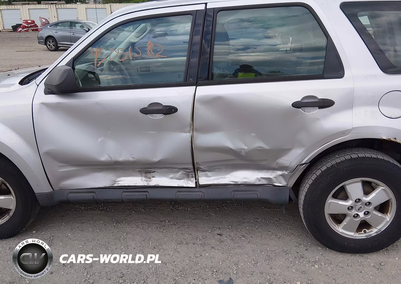 2012 Ford Escape Xls VIN:1FMCU0C76CKC12707 - 12
