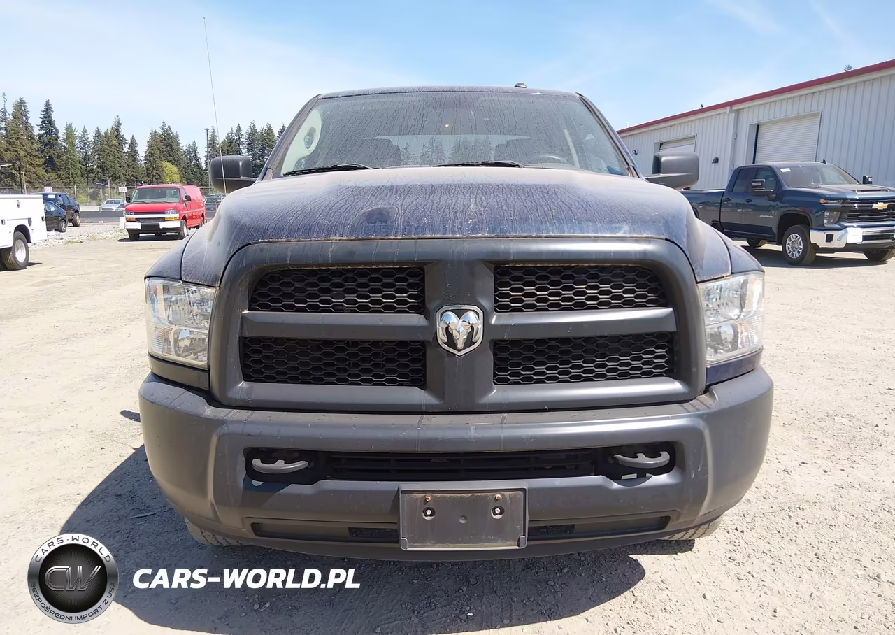 2018 Ram 2500 Tradesman 4X4 8' Box VIN:3C6TR5HT6JG375216 - 12