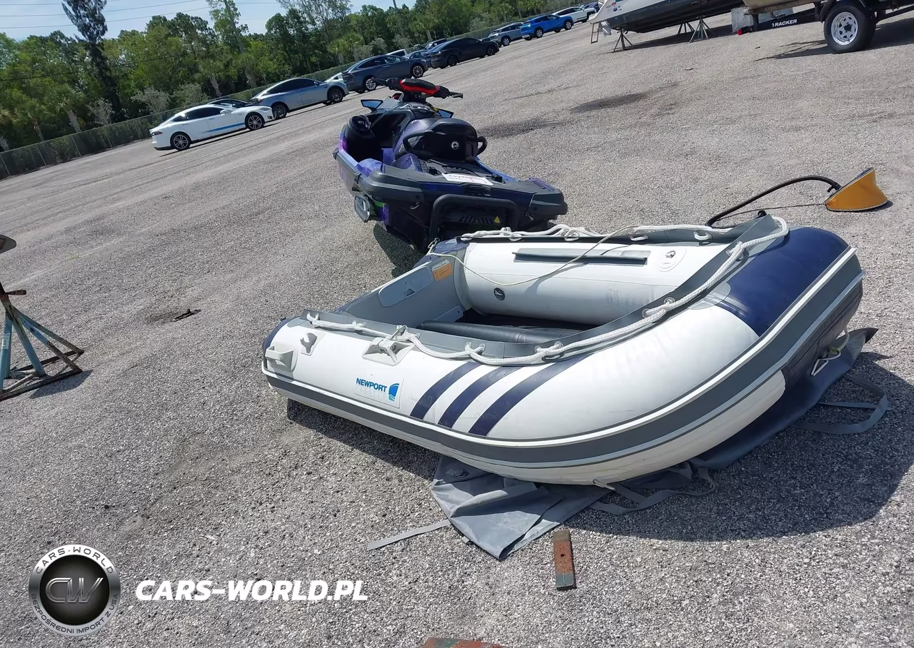 2020 Newport Dingy
