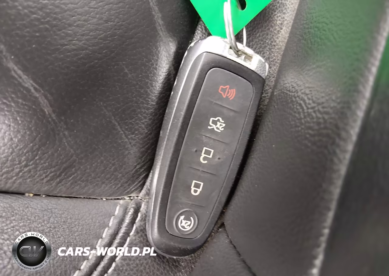 2015 Ford Escape Titanium VIN:1FMCU9J93FUA36040 - 11