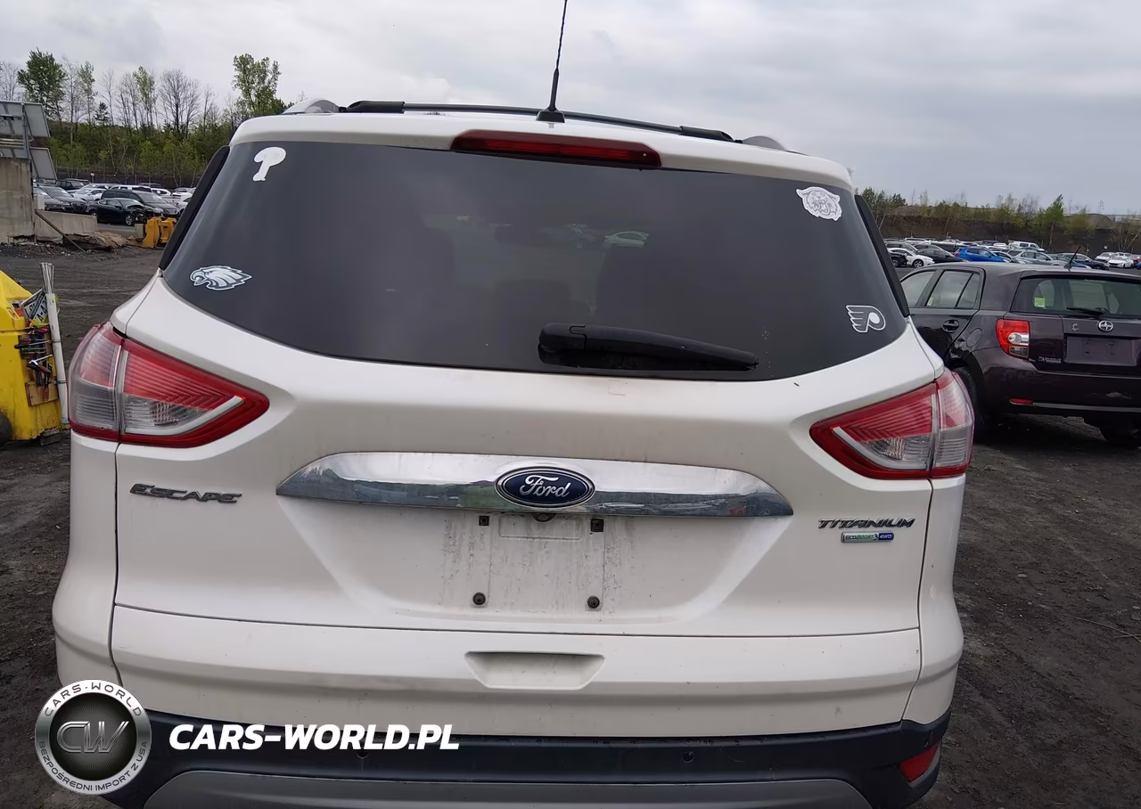 2015 Ford Escape Titanium VIN:1FMCU9J93FUA36040 - 16