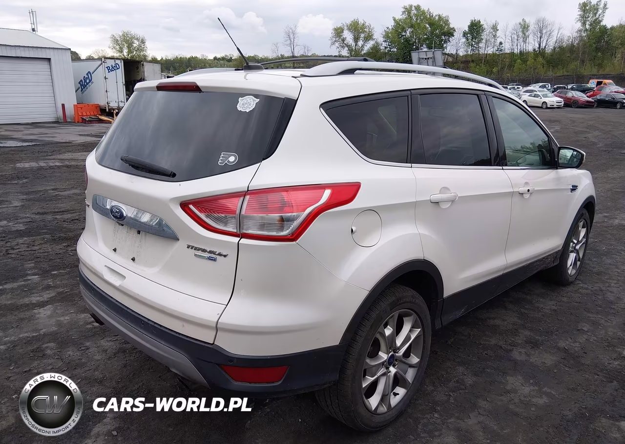 2015 Ford Escape Titanium VIN:1FMCU9J93FUA36040 - 4