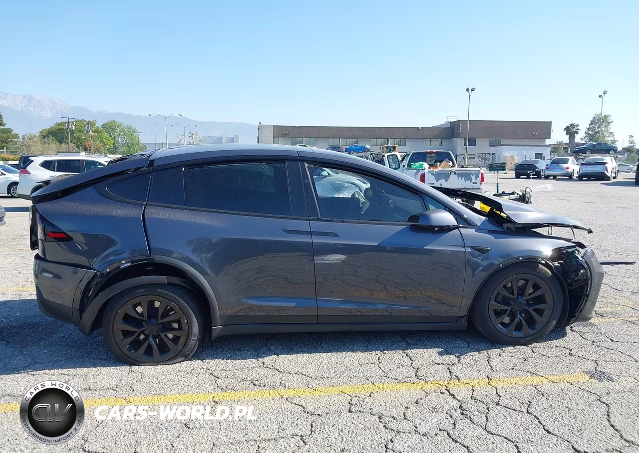 2022 Tesla Model X Dual Motor All-Wheel Drive VIN:7SAXCBE56NF334115 - 13