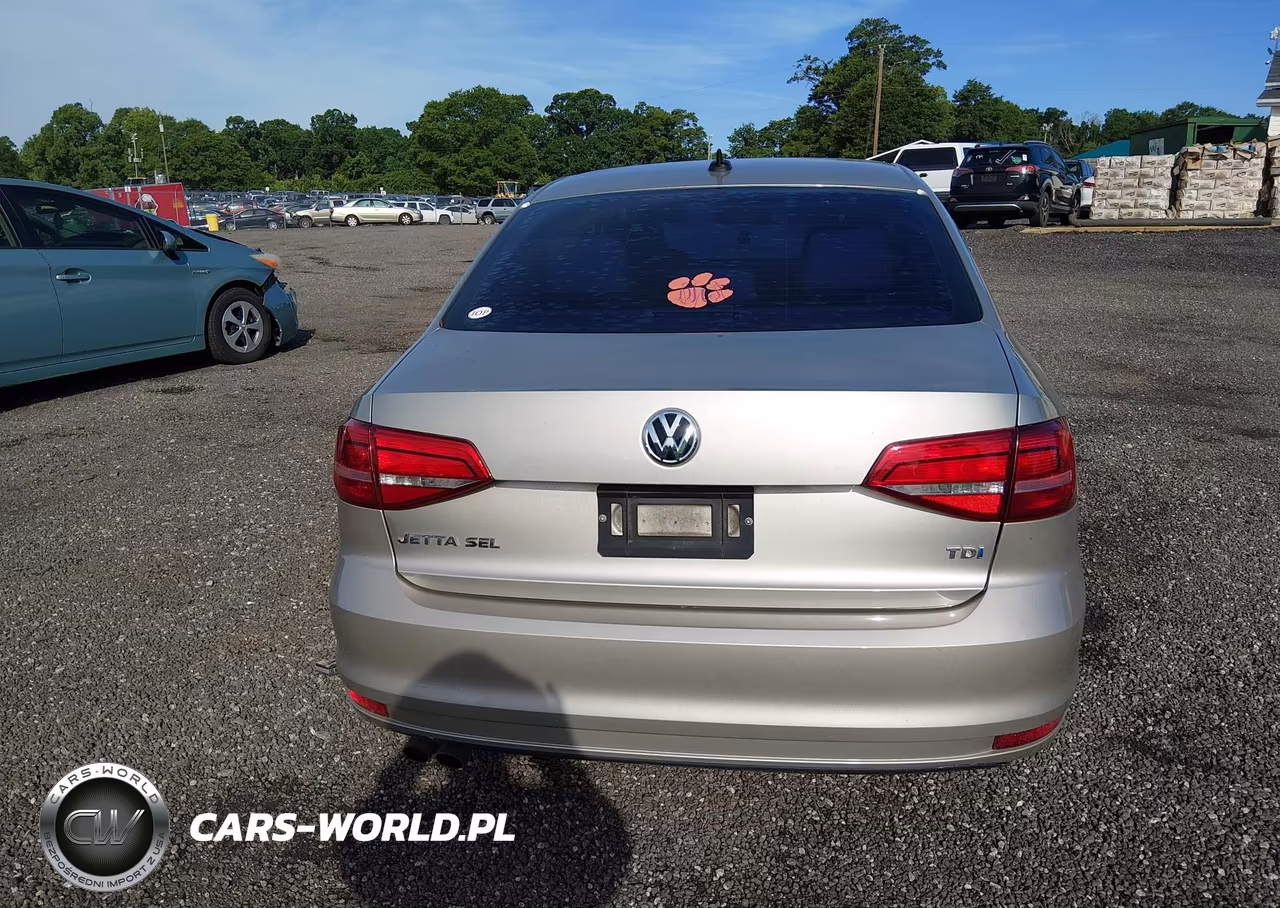 2015 Volkswagen Jetta 2.0L Tdi Sel VIN:3VWLA7AJ8FM342275 - 16