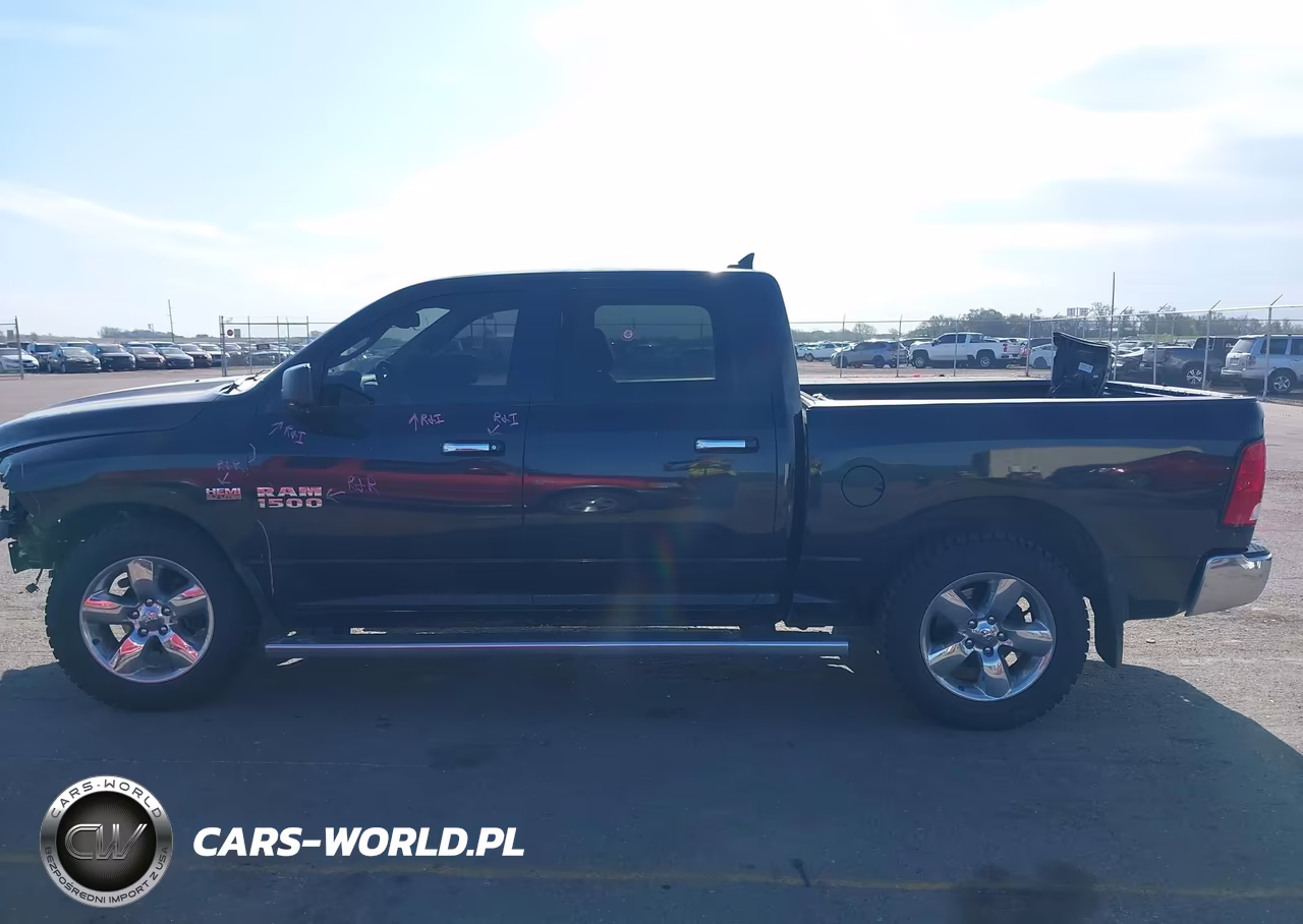 2018 Ram 1500 Big Horn 4X4 5'7 Box VIN:1C6RR7LT1JS329654 - 15