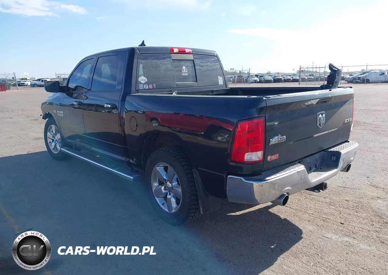 2018 Ram 1500 Big Horn 4X4 5'7 Box VIN:1C6RR7LT1JS329654 - 3