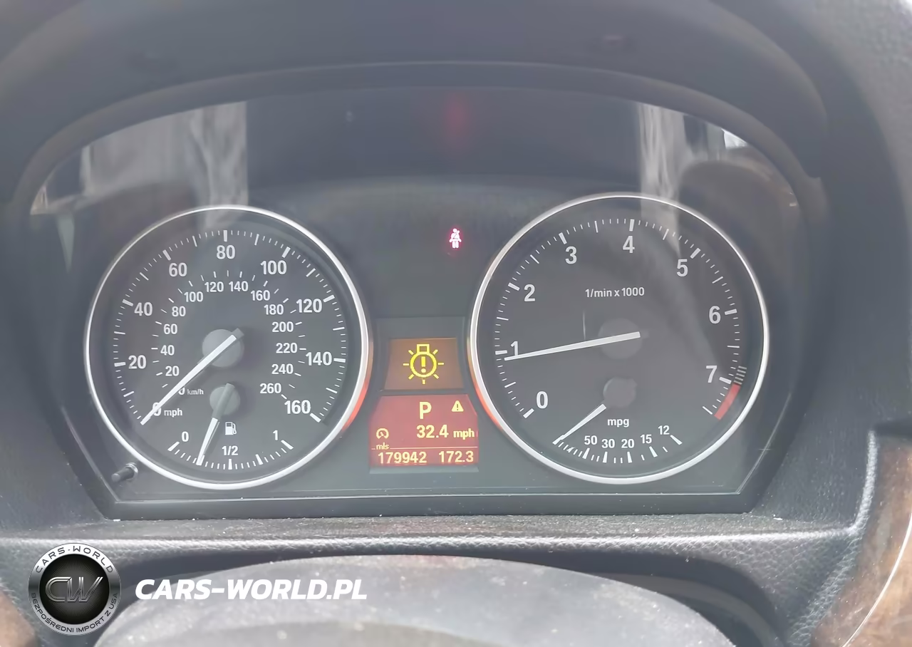 2011 BMW 328I xDrive VIN:WBAPK7G58BNN71189 - 7