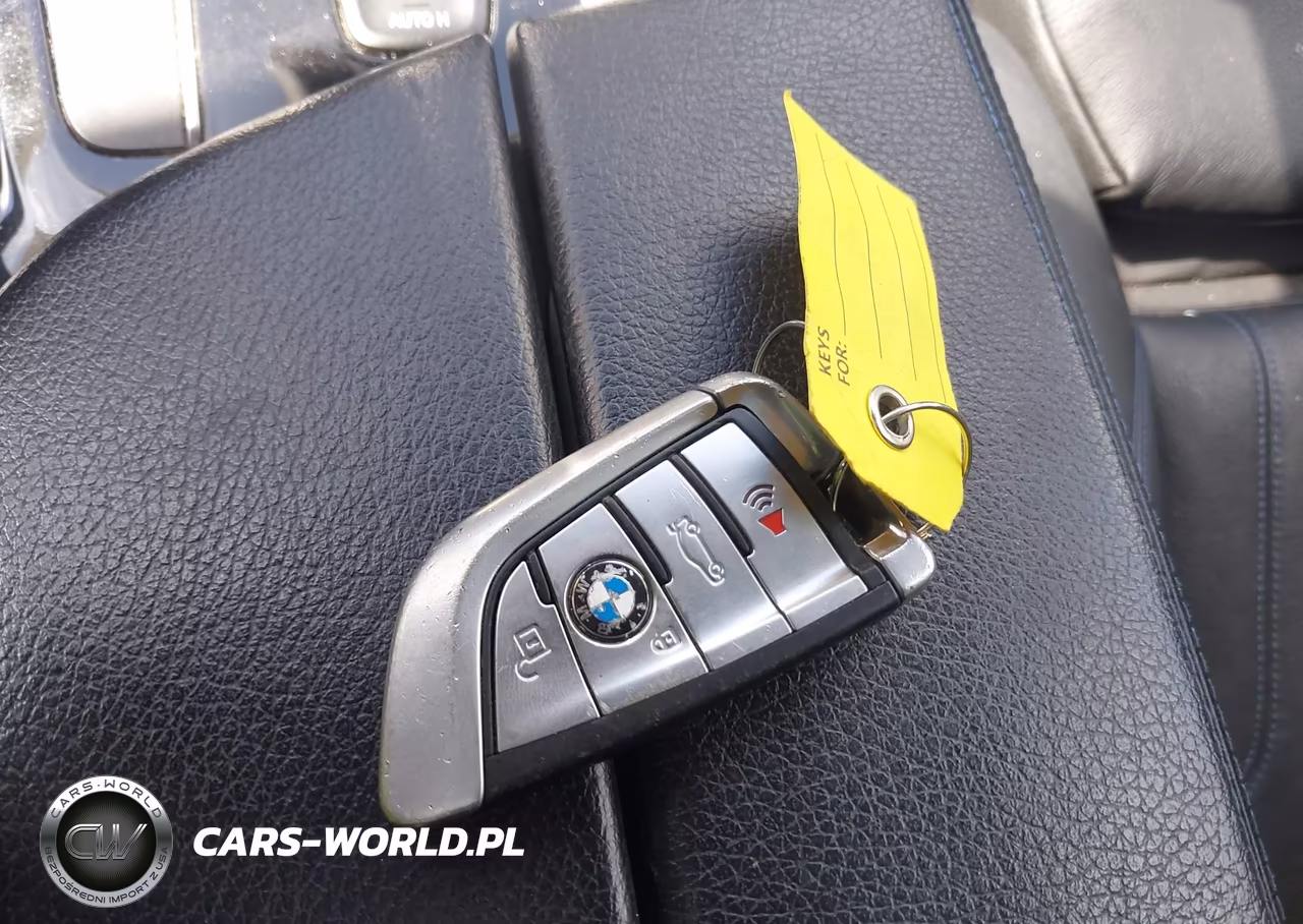 2019 BMW 540I xDrive VIN:WBAJE7C55KG892937 - 11