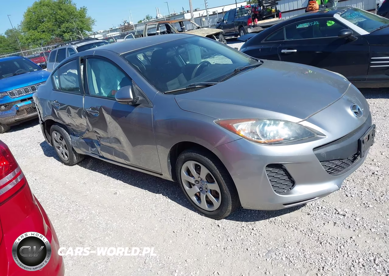 2013 Mazda Mazda3 I Sport