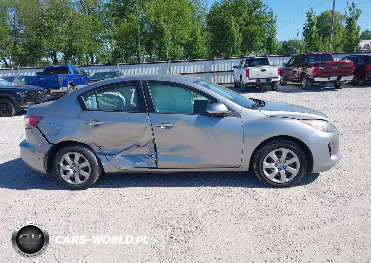 2013 Mazda Mazda3 I Sport VIN:JM1BL1U75D1815730 - 14