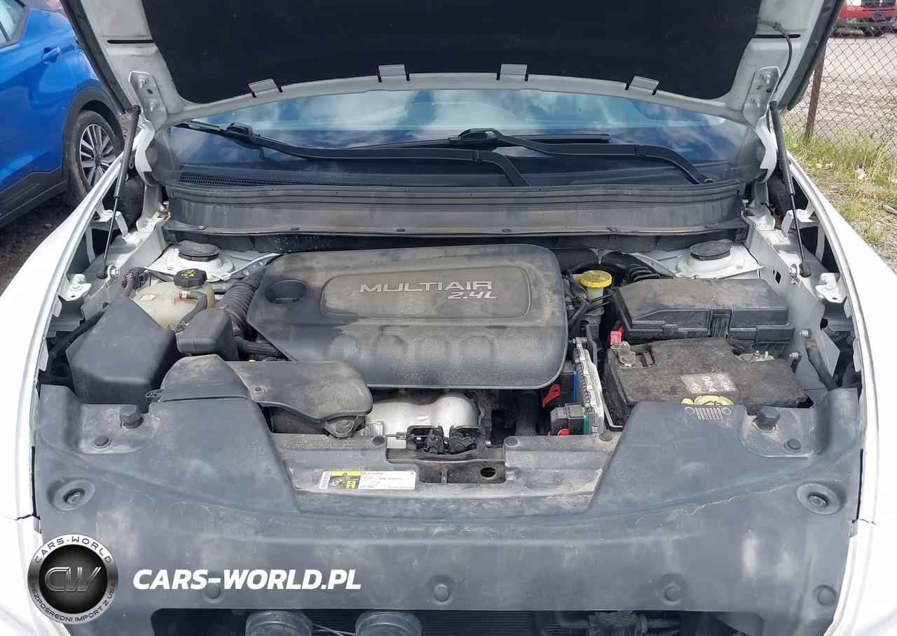 2016 Jeep Cherokee Sport VIN:1C4PJMAB5GW245533 - 10