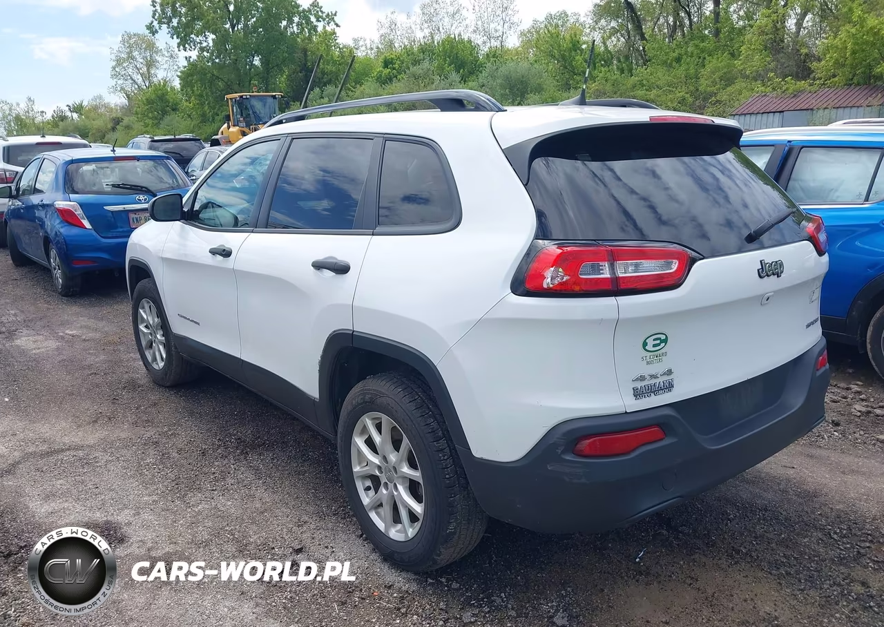2016 Jeep Cherokee Sport VIN:1C4PJMAB5GW245533 - 3