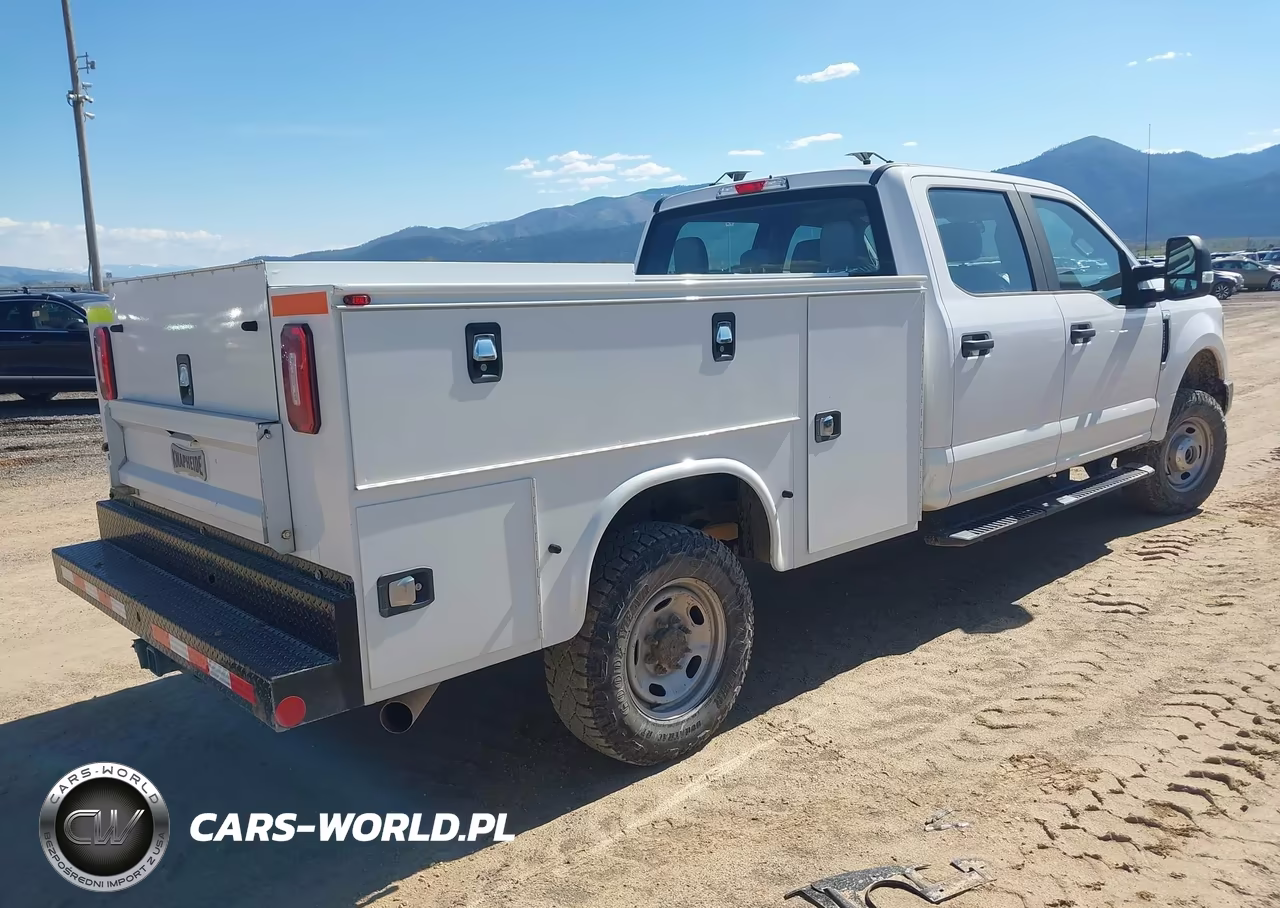 2019 Ford F-350 Xl VIN:1FD8W3B68KEG12419 - 4