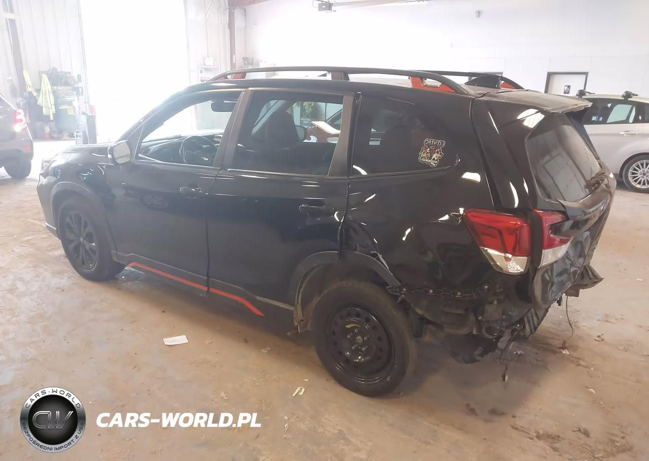 2019 Subaru Forester Sport VIN:JF2SKAPC7KH421034 - 3