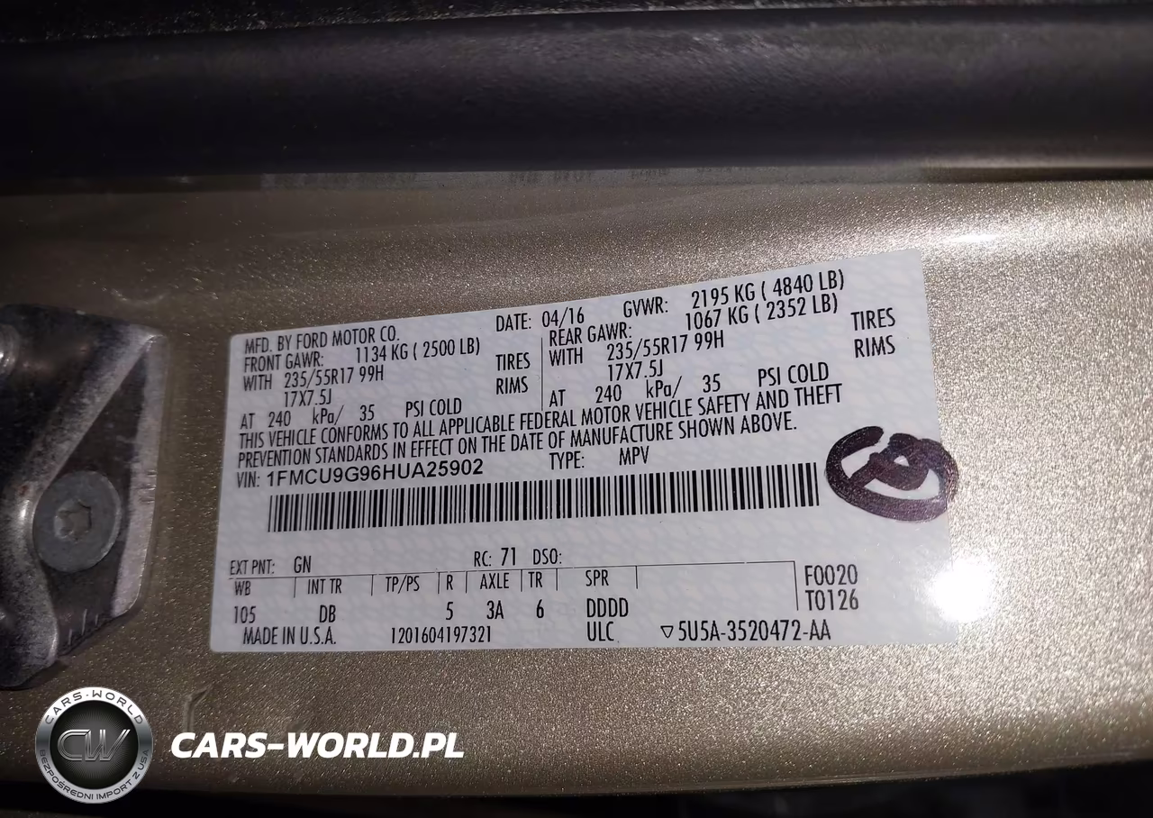 2017 Ford Escape Se VIN:1FMCU9G96HUA25902 - 9