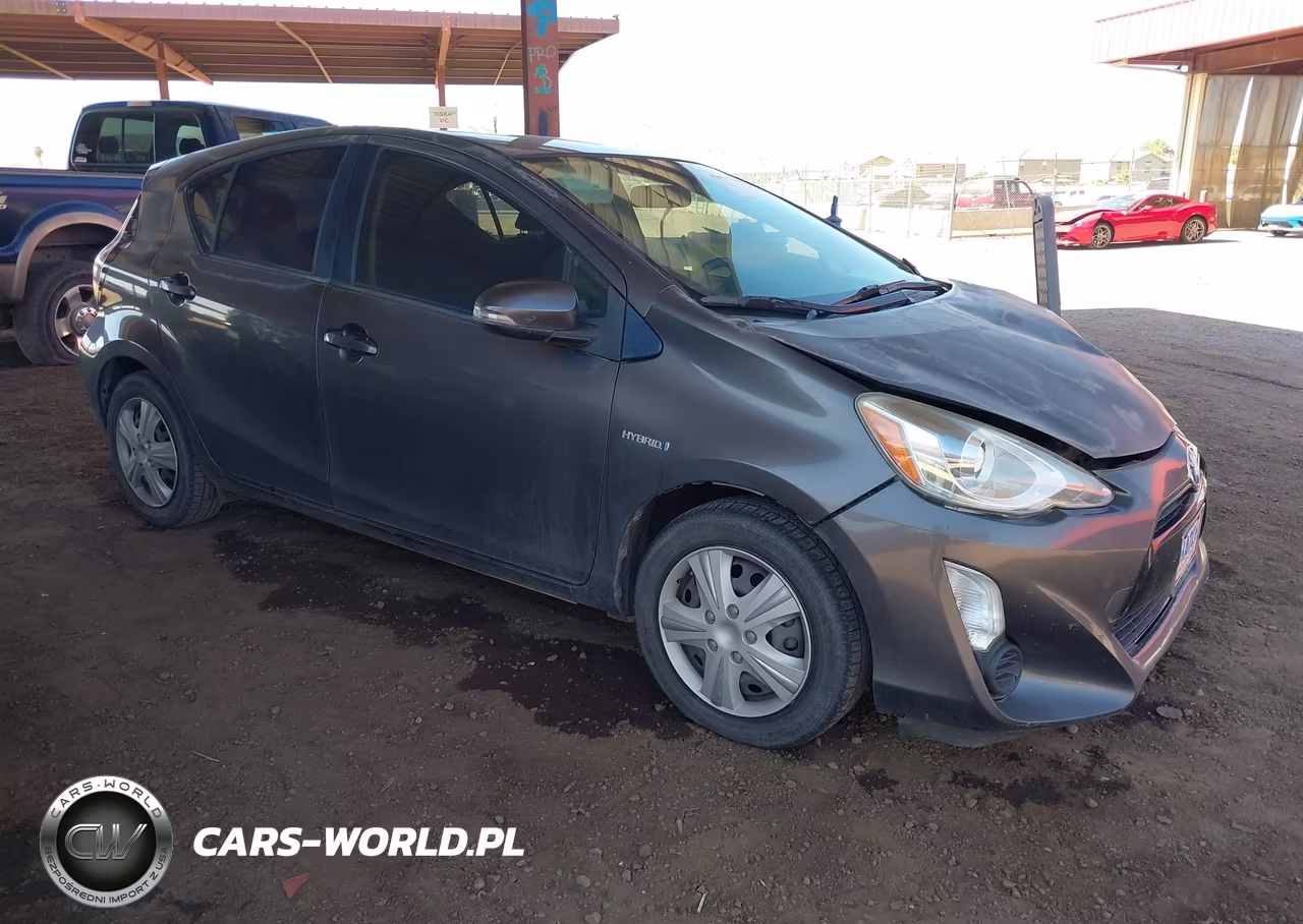 2015 Toyota Prius C Two