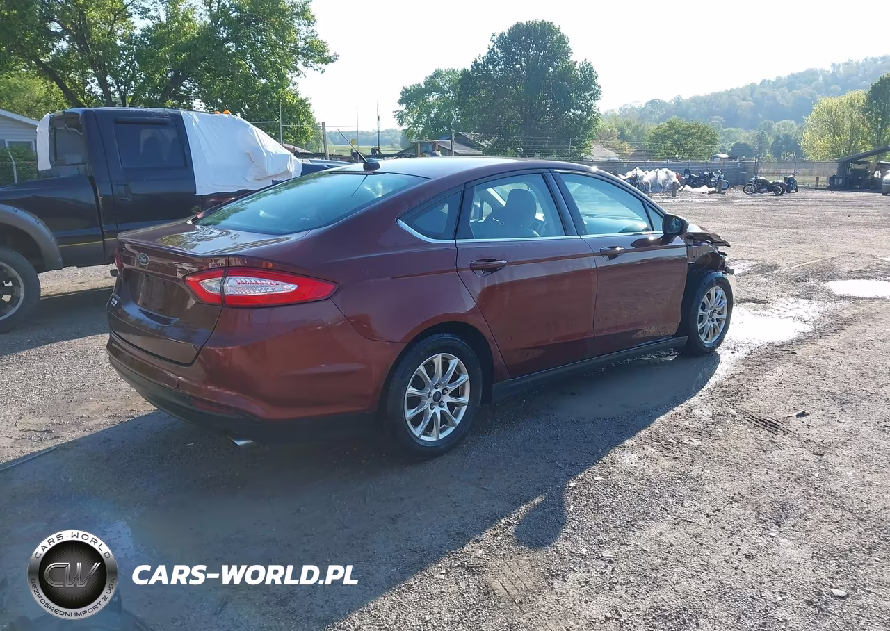 2016 Ford Fusion S VIN:3FA6P0G75GR277817 - 4