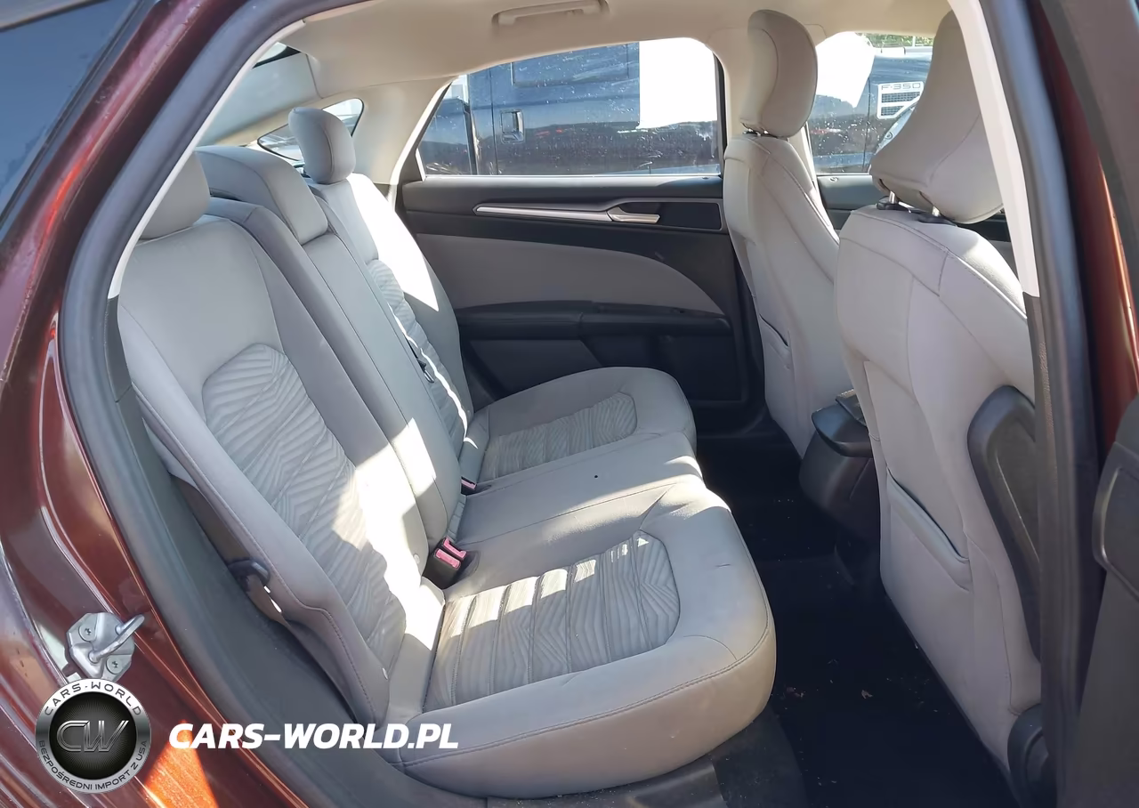 2016 Ford Fusion S VIN:3FA6P0G75GR277817 - 8