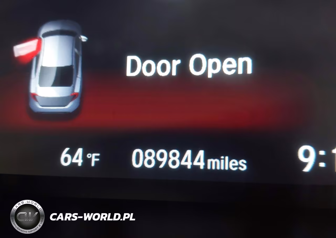 2019 Honda Civic Sport VIN:2HGFC2F86KH596208 - 15