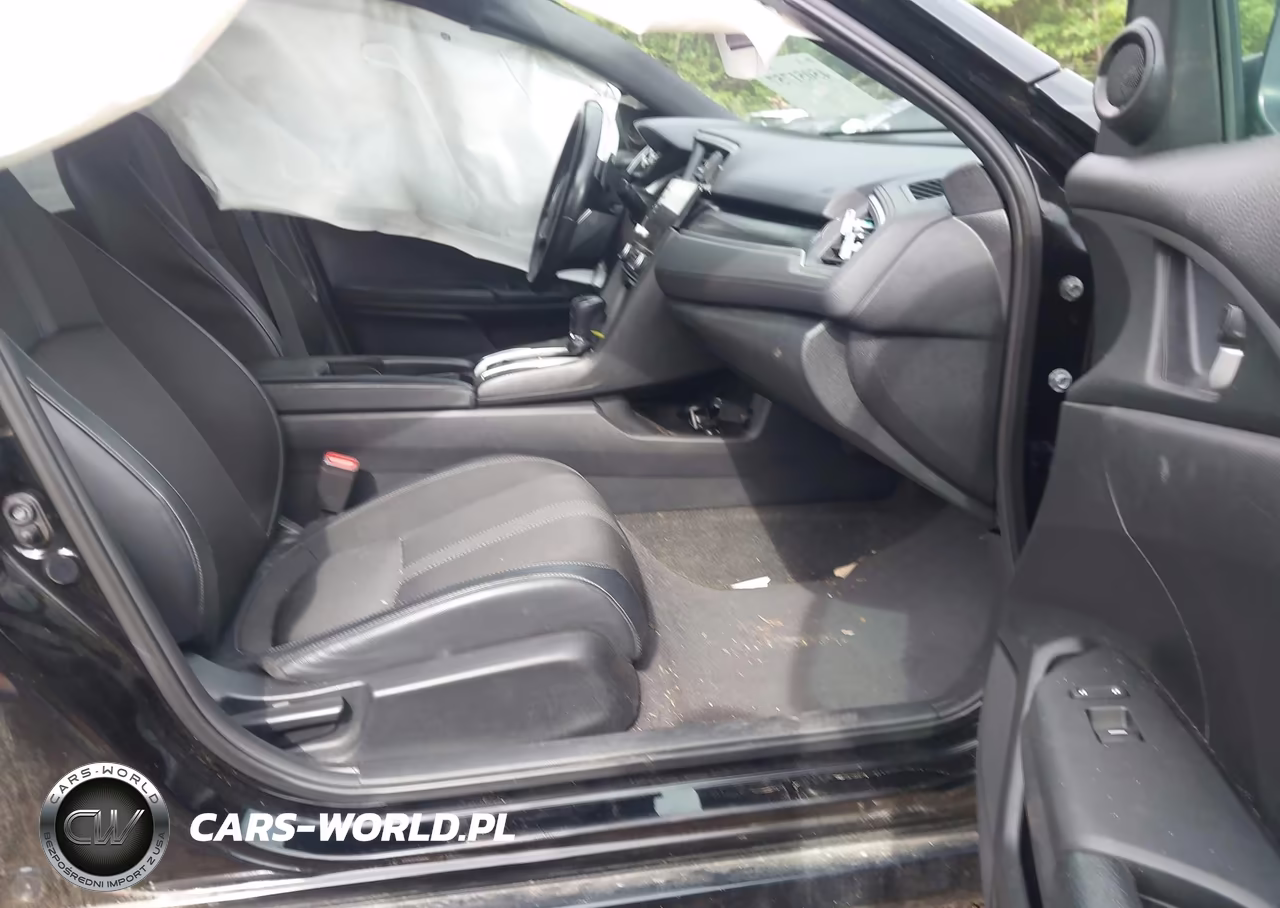 2019 Honda Civic Sport VIN:2HGFC2F86KH596208 - 5