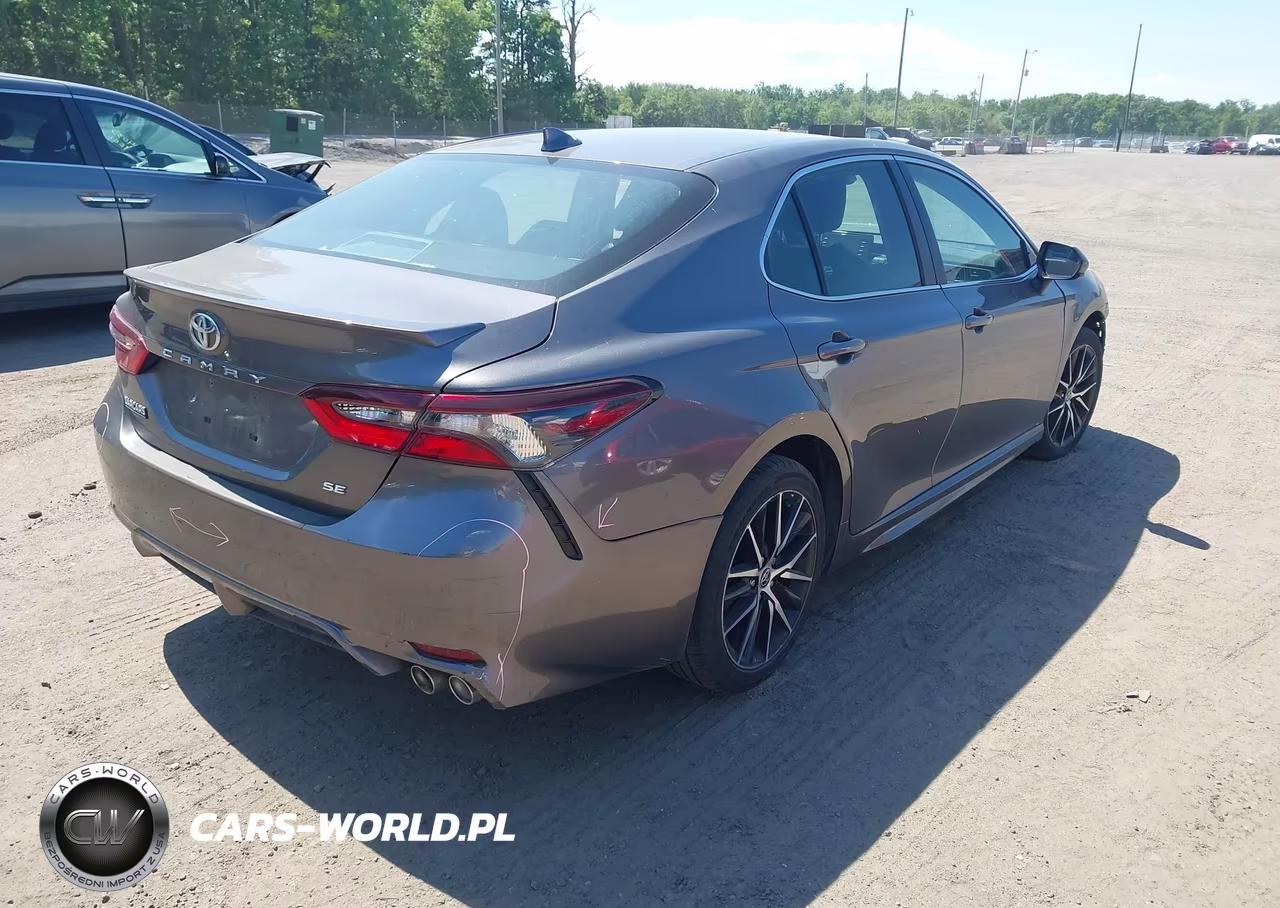 2021 Toyota Camry Se VIN:4T1G11AK0MU557776 - 4