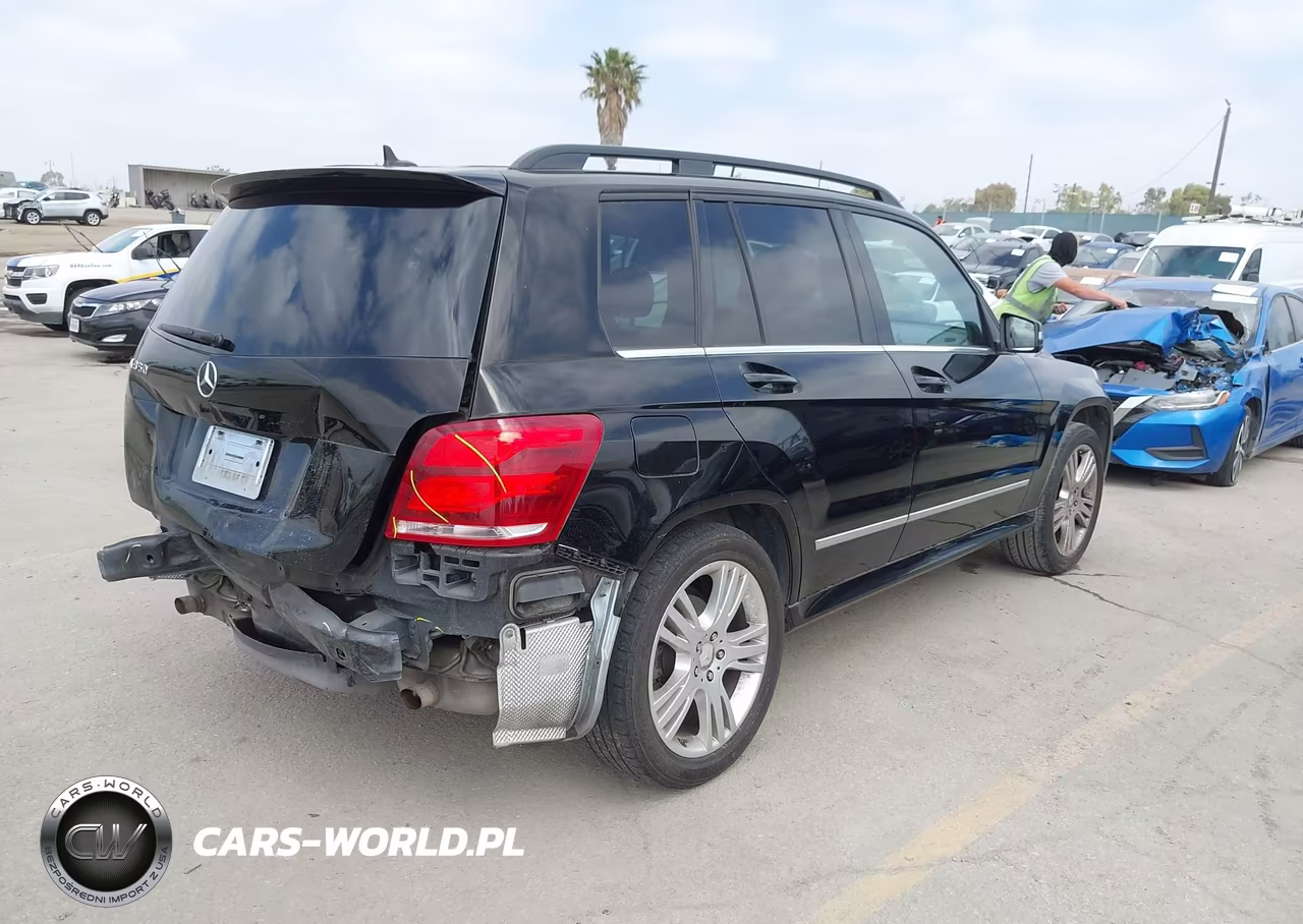 2013 Mercedes-Benz Glk 350 VIN:WDCGG5HB0DG053415 - 4