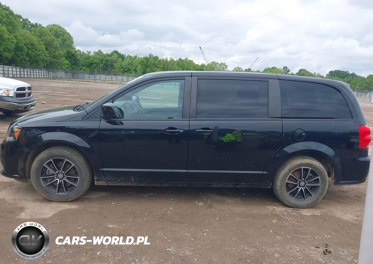 2018 Dodge Grand Caravan Se Plus VIN:2C4RDGBG7JR153495 - 14