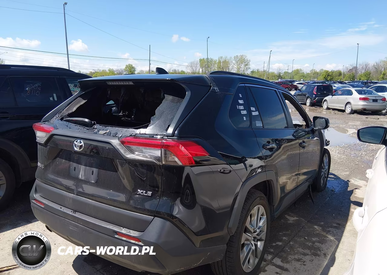 2020 Toyota Rav4 Xle Premium VIN:JTMC1RFV9LJ018688 - 4
