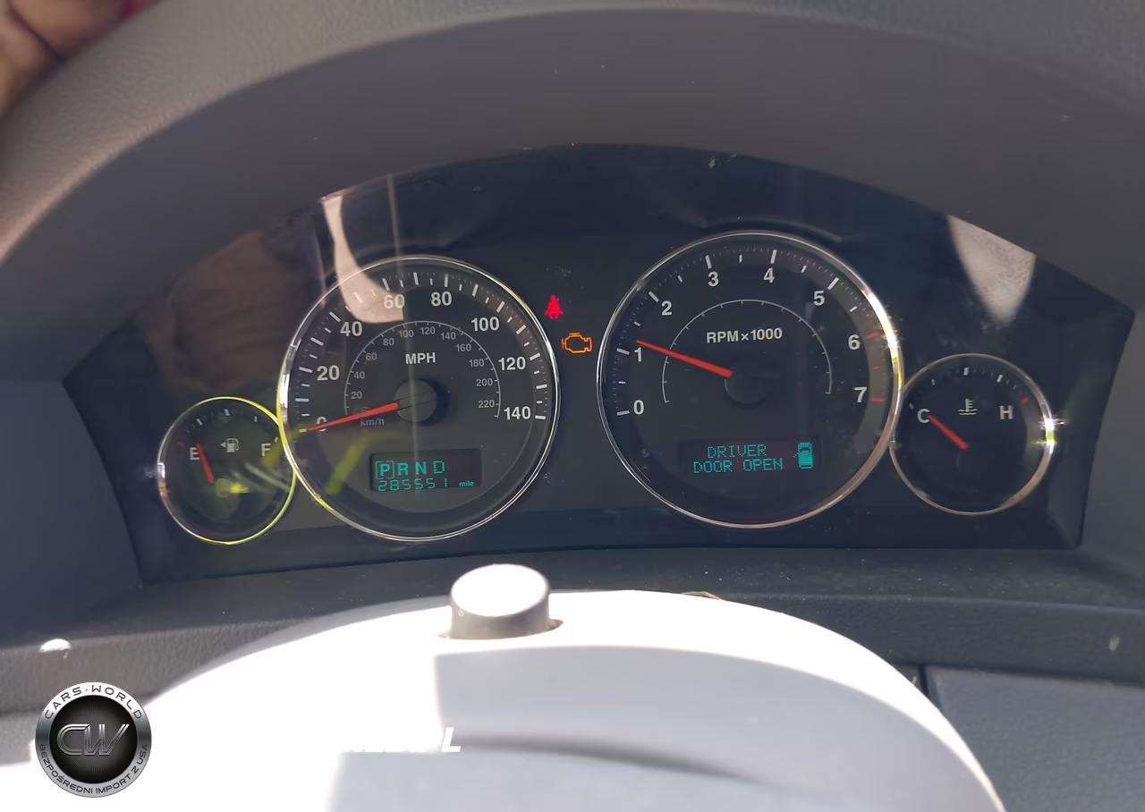 2007 Jeep Grand Cherokee Laredo VIN:1J8GR48K17C614347 - 7