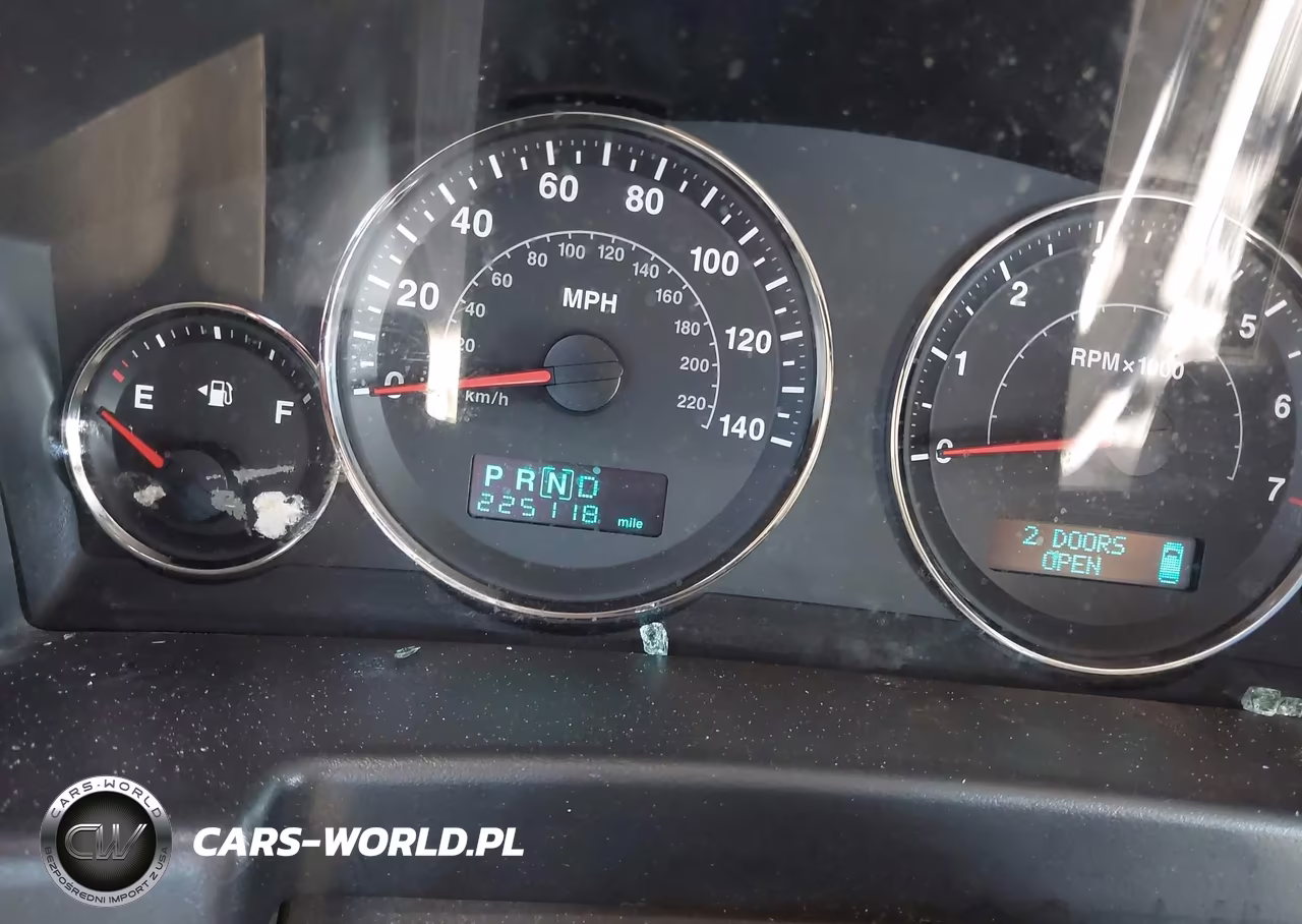 2006 Jeep Commander VIN:1J8HG48K96C263583 - 16