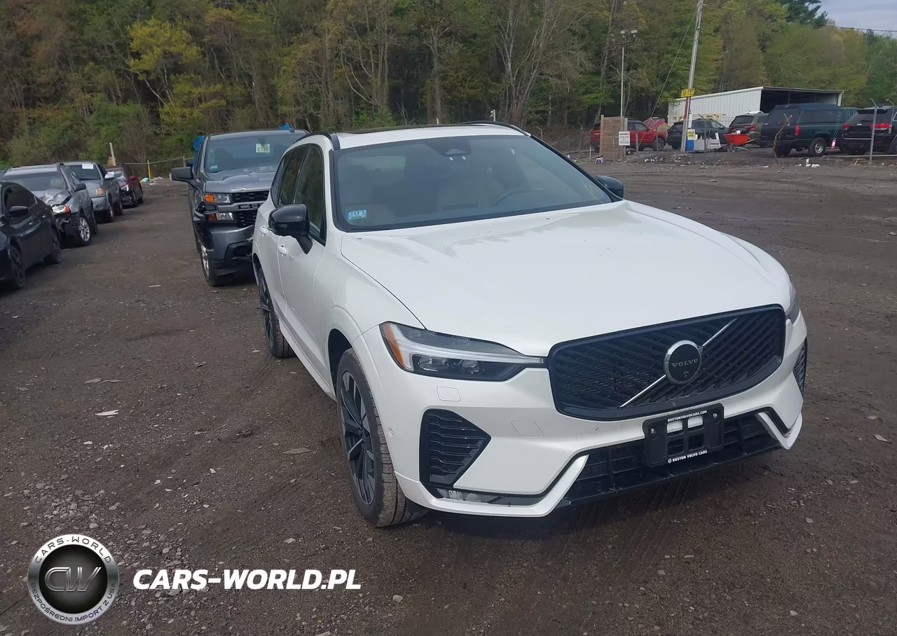 2026 Volvo Xc60 B5 Plus – zdjęcie 1 z 16