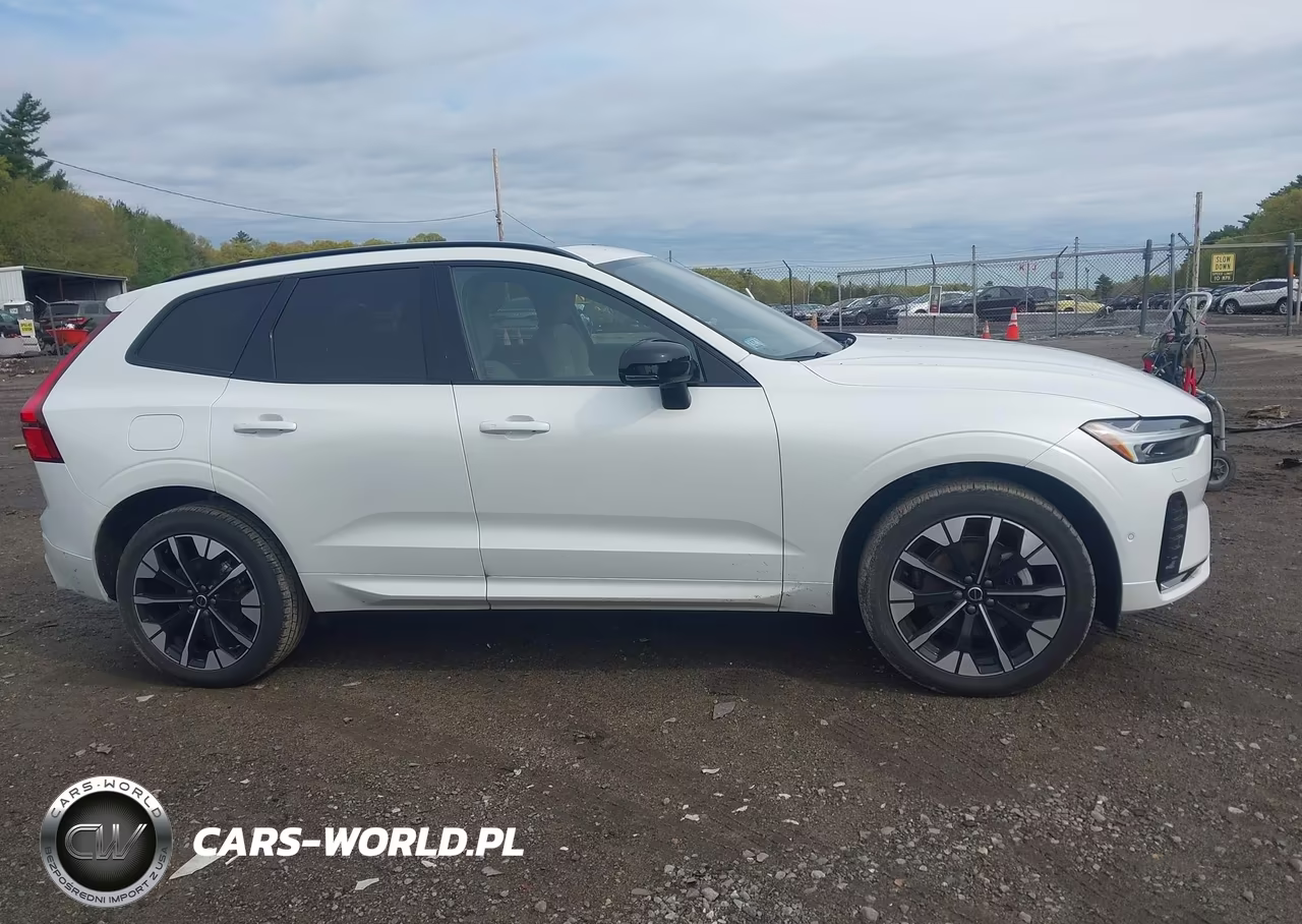 2026 Volvo Xc60 B5 Plus VIN:YV4M12RC1T1402306 - 13