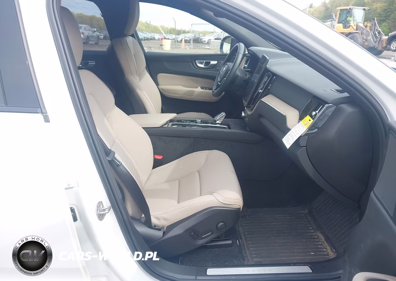 2026 Volvo Xc60 B5 Plus VIN:YV4M12RC1T1402306 - 5