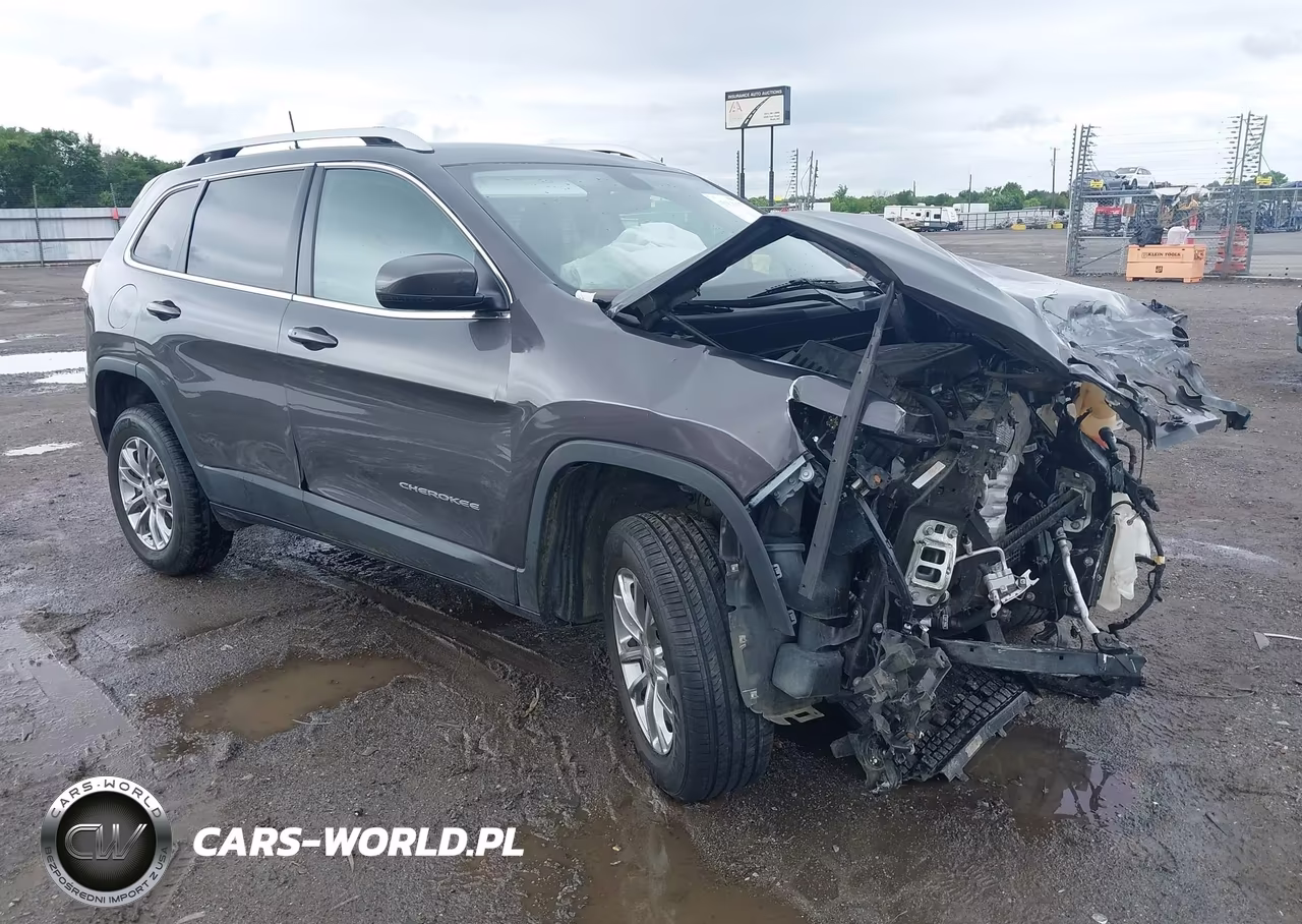 2019 Jeep Cherokee Latitude Plus 4X4 – zdjęcie 1 z 21