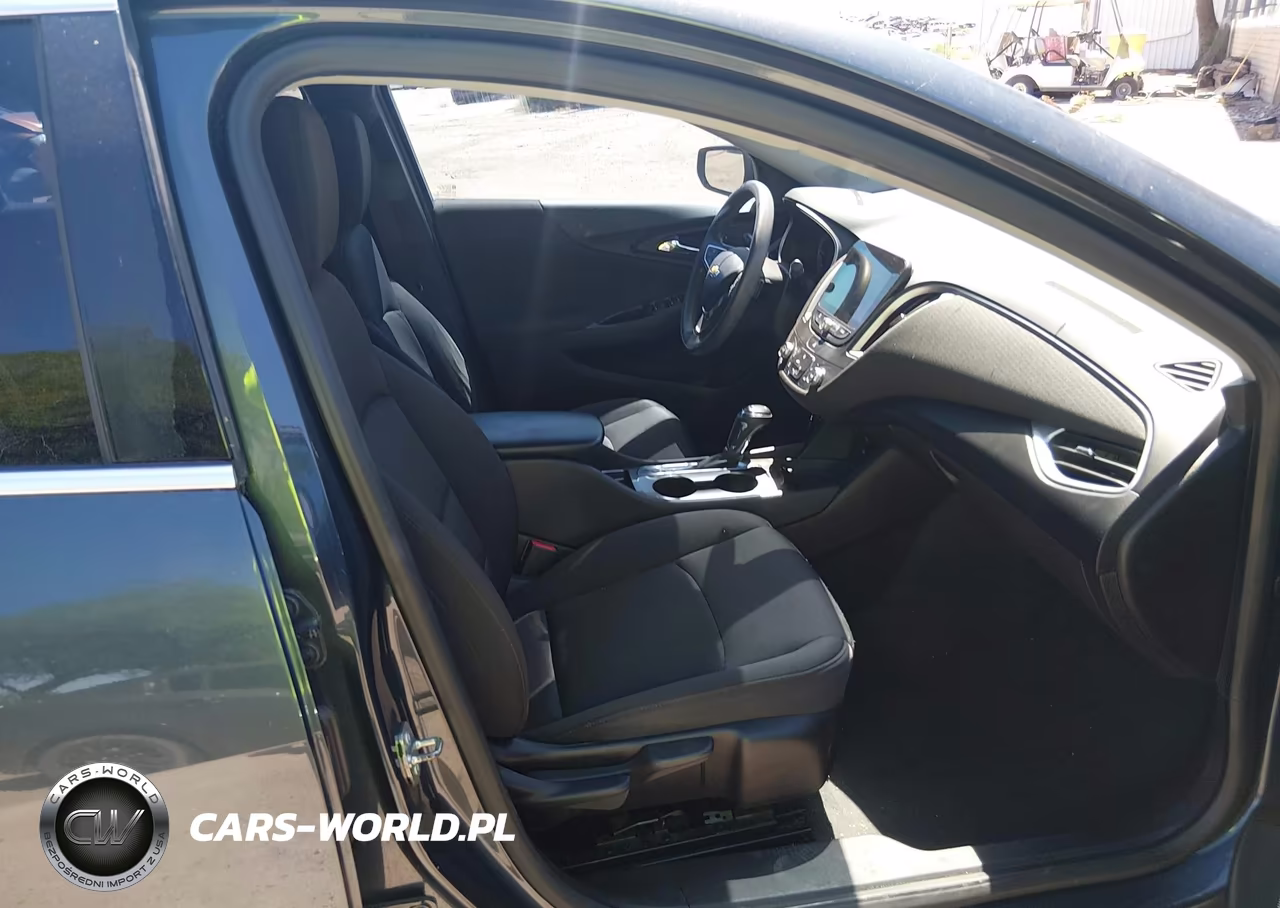 2019 Chevrolet Malibu 1Ls VIN:1G1ZB5ST9KF139588 - 5