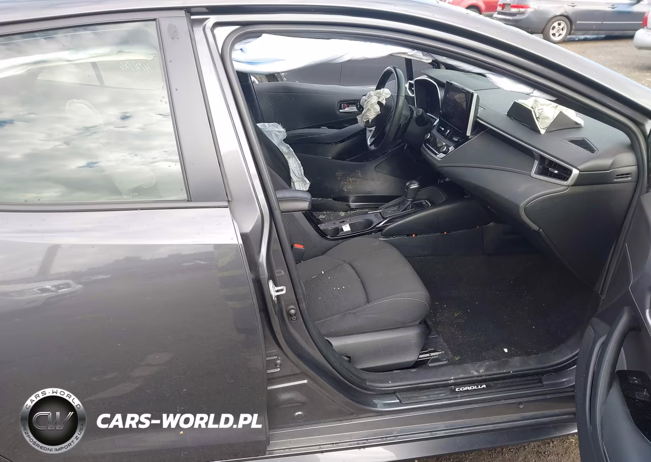 2025 Toyota Corolla Se VIN:JTND4MBE8S3234132 - 5