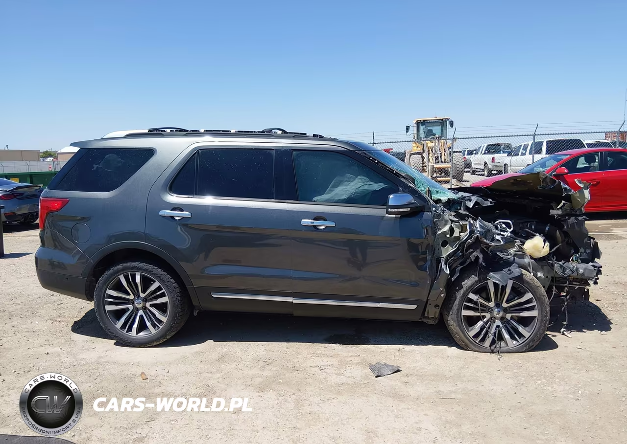 2016 Ford Explorer Platinum VIN:1FM5K8HT0GGC86507 - 14