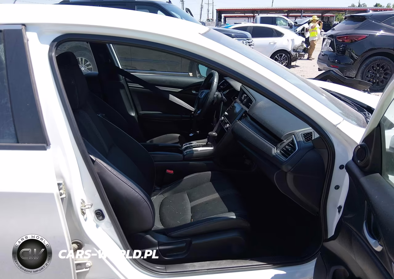 2019 Honda Civic Sport VIN:2HGFC2F88KH550606 - 5