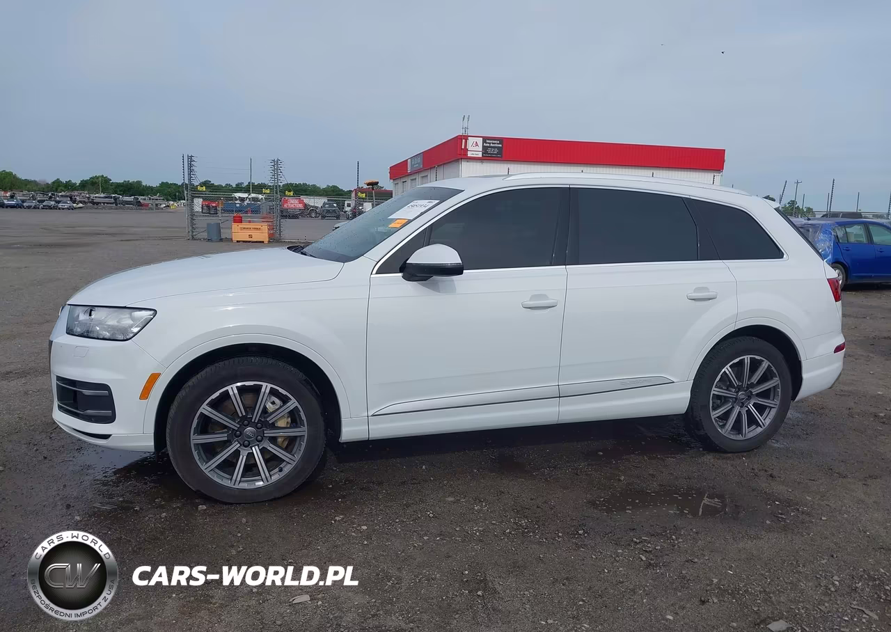 2017 Audi Q7 3.0T Premium VIN:WA1LAAF76HD015346 - 14