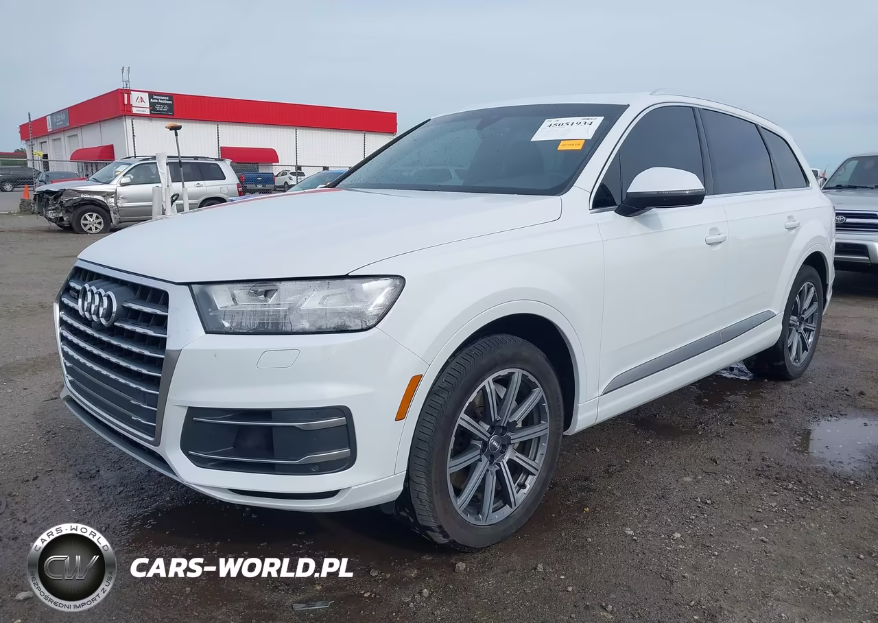2017 Audi Q7 3.0T Premium VIN:WA1LAAF76HD015346 - 2