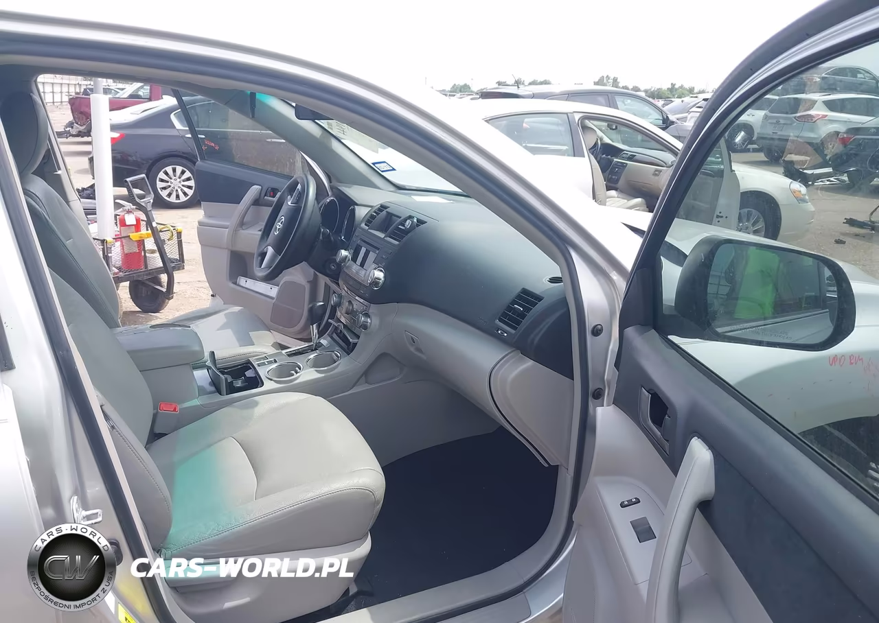 2012 Toyota Highlander VIN:5TDZA3EH1CS029755 - 5