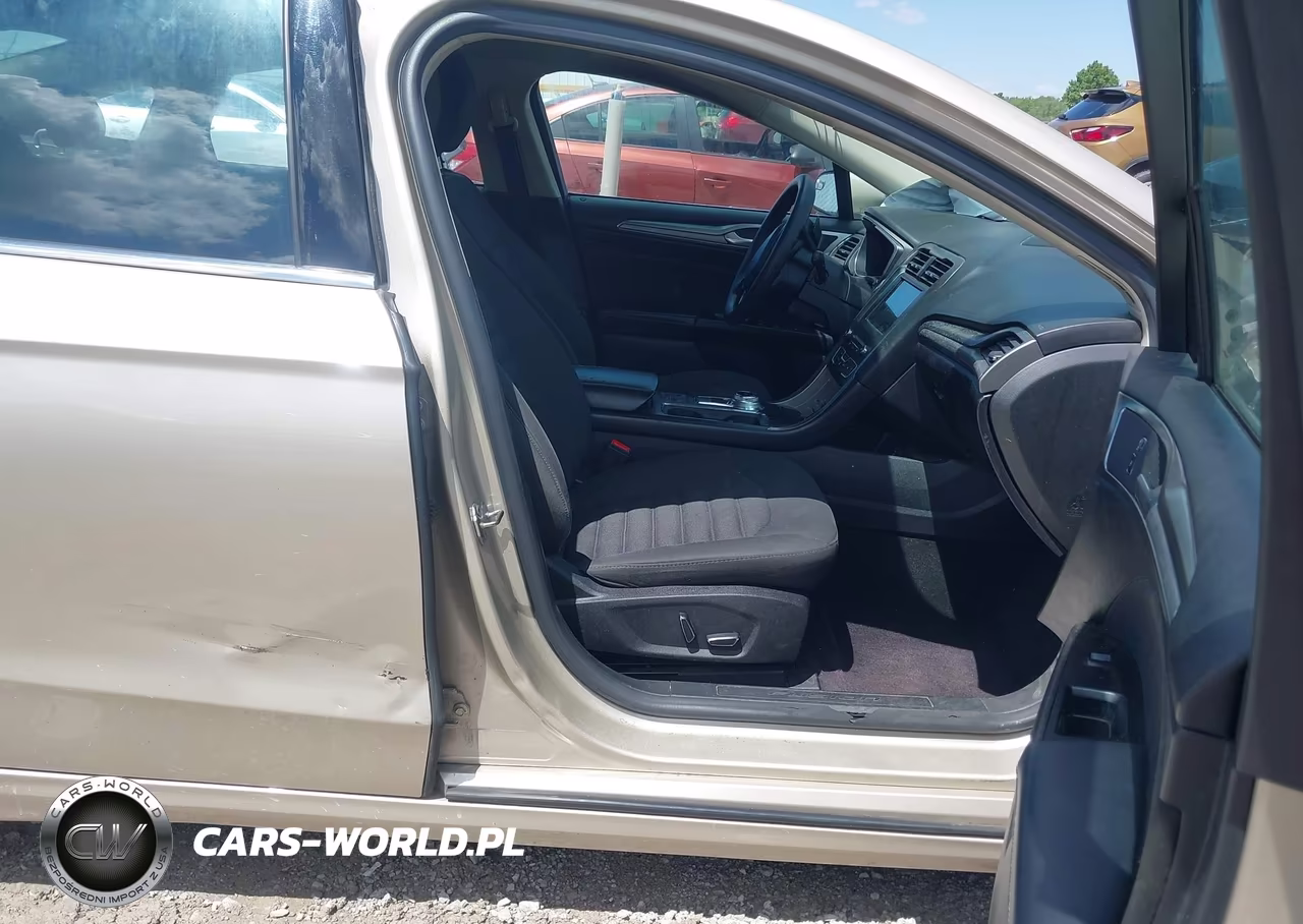 2017 Ford Fusion Se VIN:3FA6P0HD7HR299209 - 5